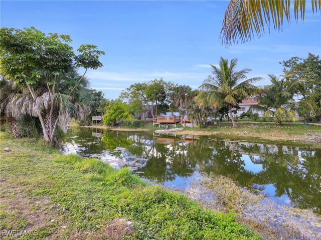 4991 18th CT SW, Naples, FL 34116