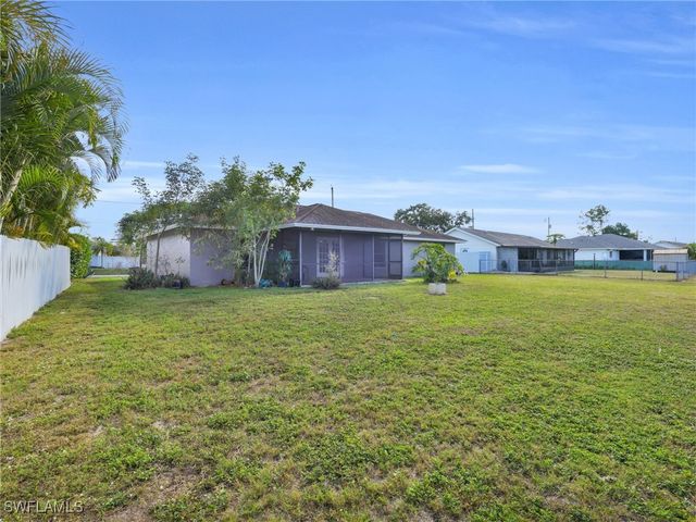 4991 18th CT SW, Naples, FL 34116