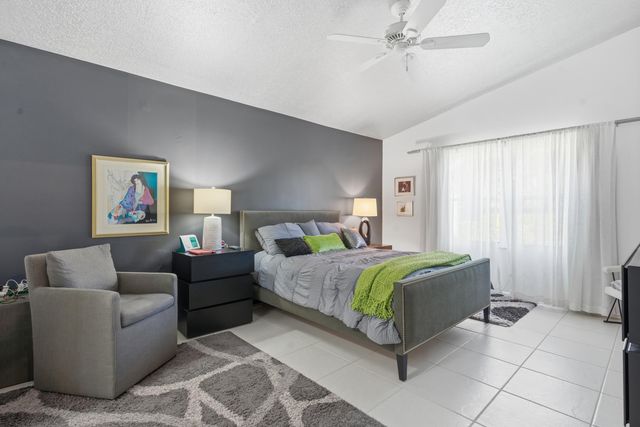 6797 Castlemaine Avenue, Boynton Beach, FL 33437