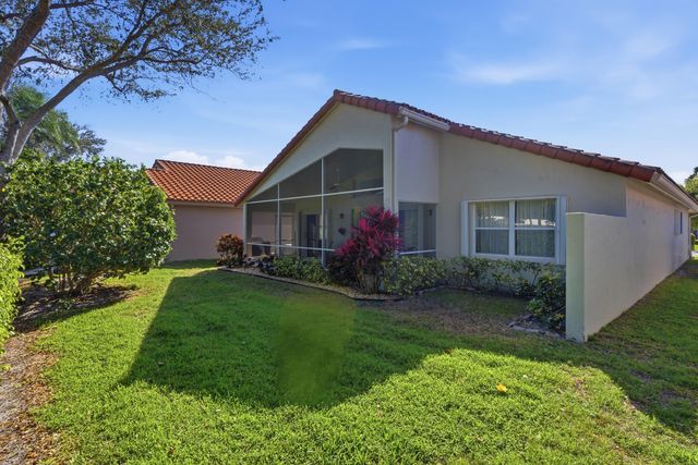 6797 Castlemaine Avenue, Boynton Beach, FL 33437