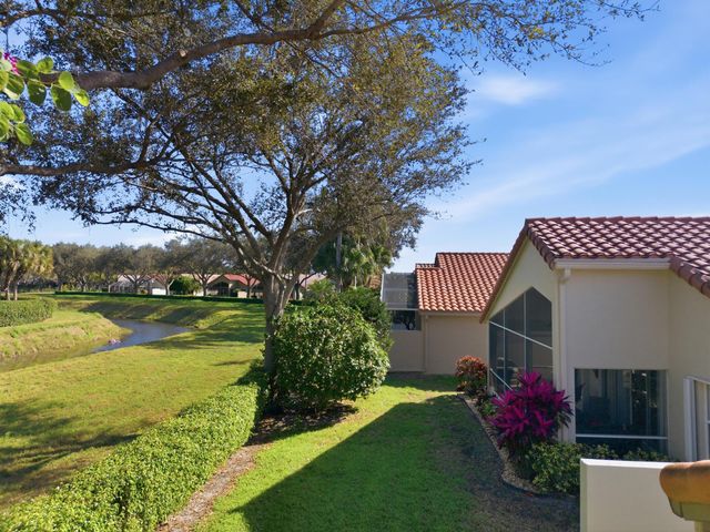 6797 Castlemaine Avenue, Boynton Beach, FL 33437