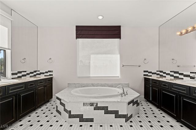 937 Rue Grand Paradis Lane, Henderson, NV 89011