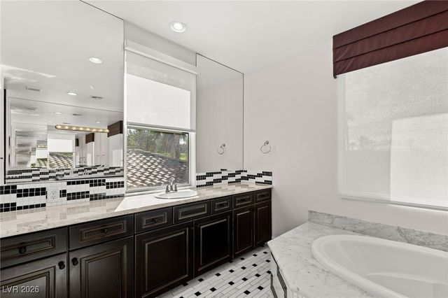 937 Rue Grand Paradis Lane, Henderson, NV 89011