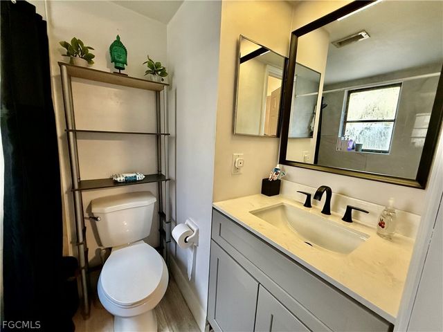 2133 Golfside Village DR, Lehigh Acres, FL 33936