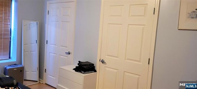 8915 Bergenwood Avenue 4, North Bergen, NJ 07047