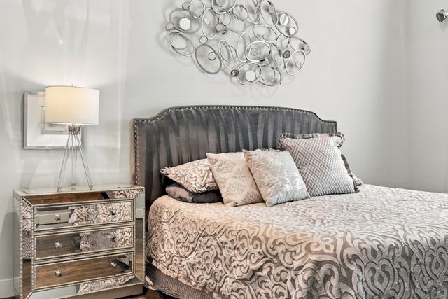 3816 Roseland Avenue D300, Dallas, TX 75204