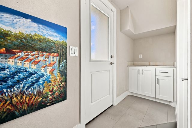3816 Roseland Avenue D300, Dallas, TX 75204