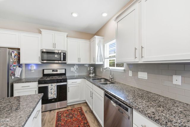 299 Roseberry Loop, Burlington, NC 27215