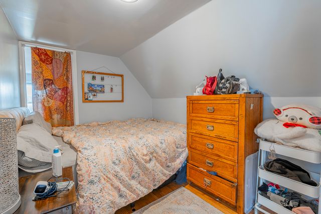 4054 N Western Avenue, Chicago, IL 60618