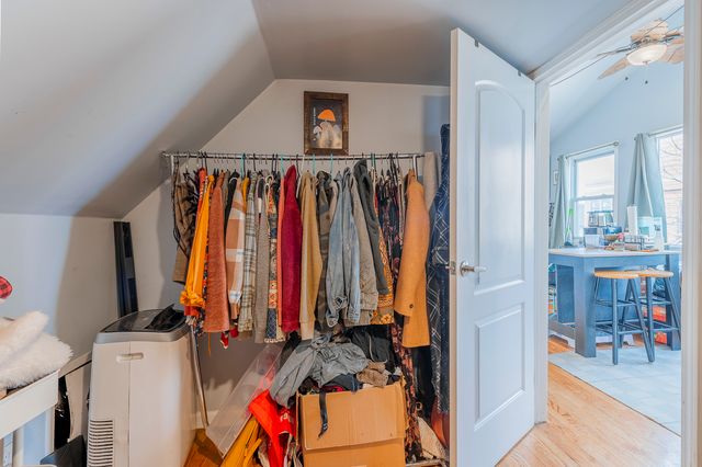 4054 N Western Avenue, Chicago, IL 60618