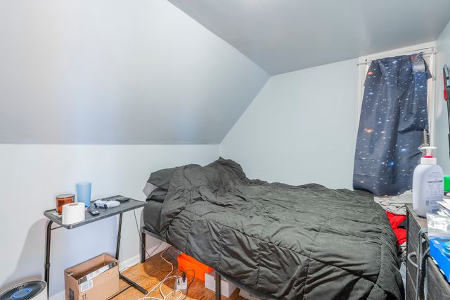 4054 N Western Avenue, Chicago, IL 60618