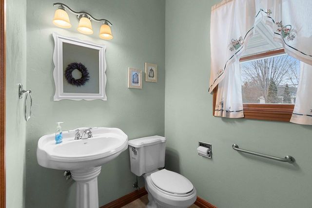 1226 TARA MARIE LANE, Green Bay, WI 54313