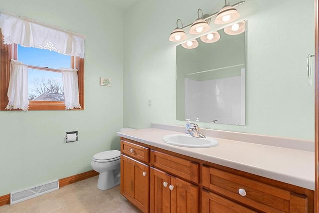 1226 TARA MARIE LANE, Green Bay, WI 54313