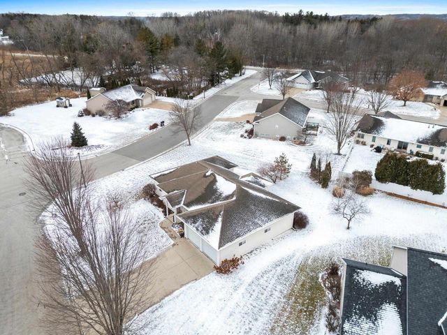 1226 TARA MARIE LANE, Green Bay, WI 54313