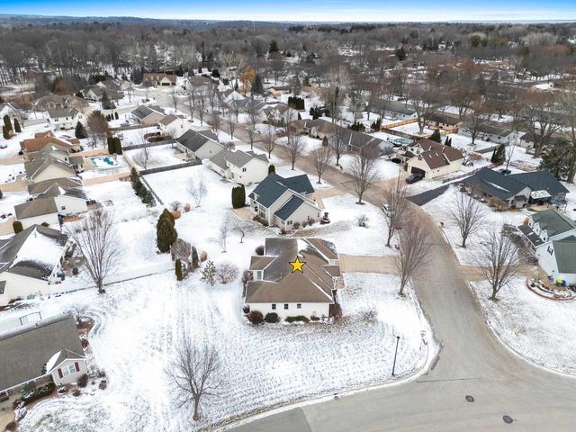 1226 TARA MARIE LANE, Green Bay, WI 54313