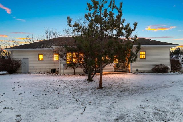 1226 TARA MARIE LANE, Green Bay, WI 54313