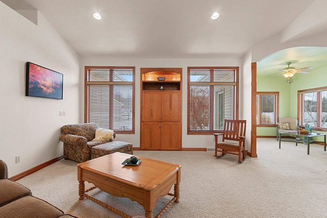 1226 TARA MARIE LANE, Green Bay, WI 54313