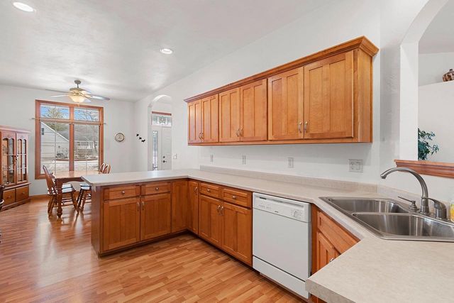 1226 TARA MARIE LANE, Green Bay, WI 54313