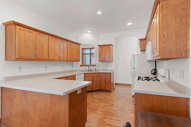 1226 TARA MARIE LANE, Green Bay, WI 54313