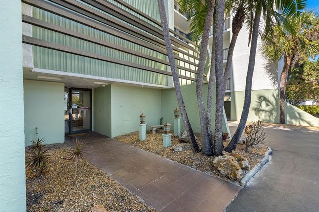 506 GULF BOULEVARD 505, Indian Rocks Beach, FL 33785