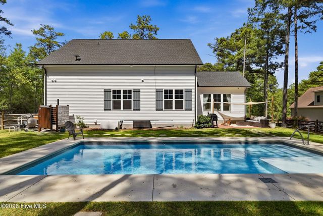 60 Cardinal Drive, Whispering Pines, NC 28327