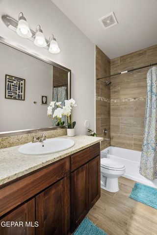 13833 sky harbor Avenue, Horizon City, TX 79928