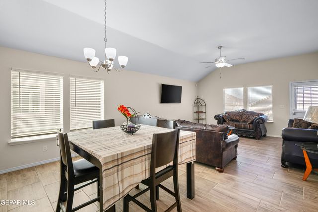 13833 sky harbor Avenue, Horizon City, TX 79928