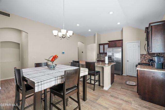 13833 sky harbor Avenue, Horizon City, TX 79928