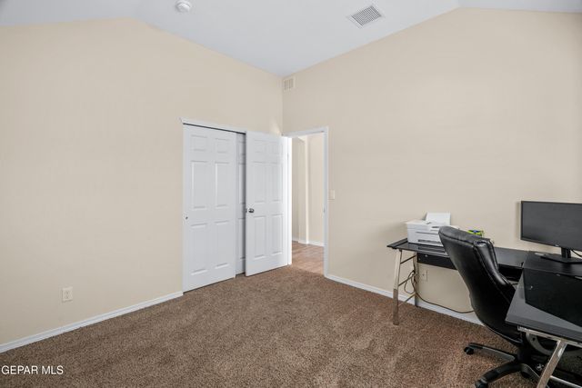 13833 sky harbor Avenue, Horizon City, TX 79928