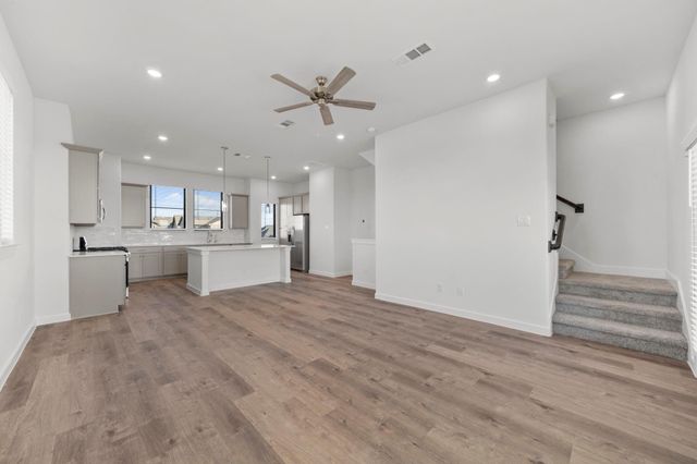 1350 Mercantile Street, Richmond, TX 77406