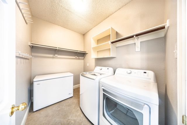 3601 Dripping Springs Drive, Plano, TX 75025