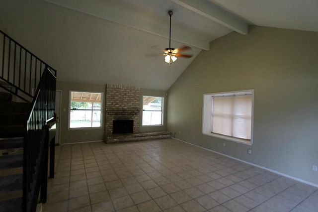 4904 Ripple Creek Drive, Baytown, TX 77521