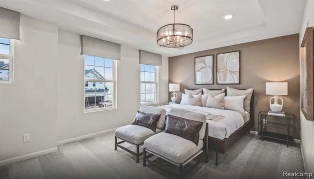 1512 Arcadia Drive, Milford, MI 48381