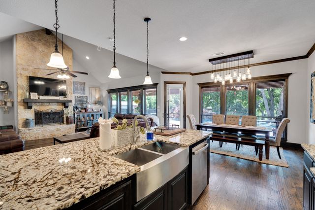 6450 Caliche Circle, Midlothian, TX 76065