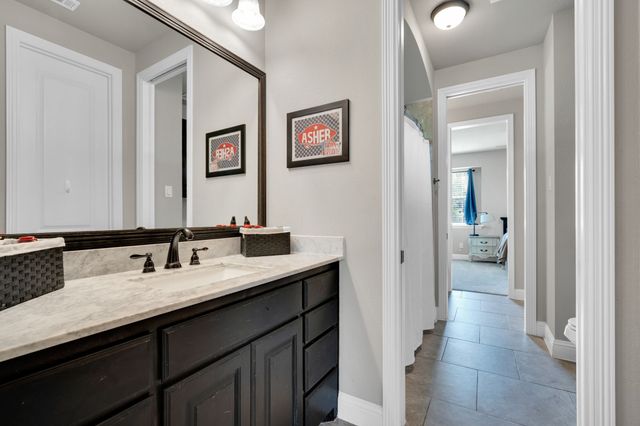 6450 Caliche Circle, Midlothian, TX 76065