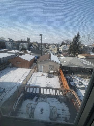 3914 N Christiana Avenue, Chicago, IL 60618