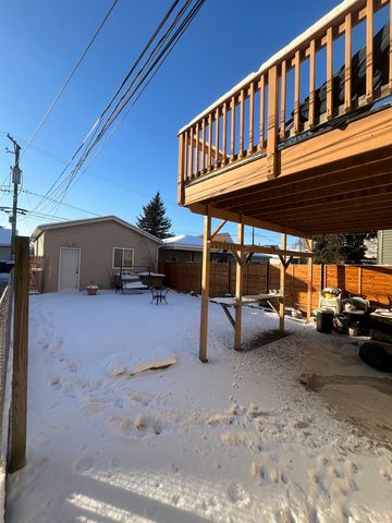 3914 N Christiana Avenue, Chicago, IL 60618