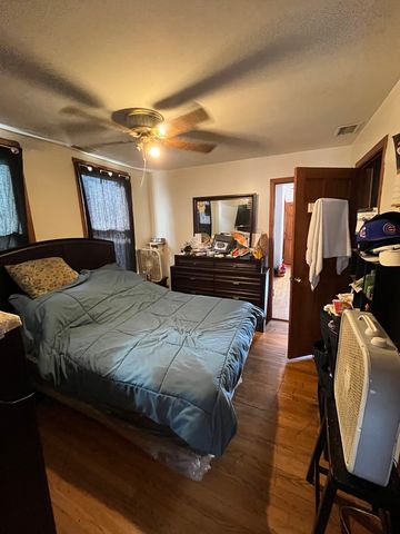 3914 N Christiana Avenue, Chicago, IL 60618