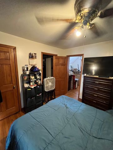 3914 N Christiana Avenue, Chicago, IL 60618