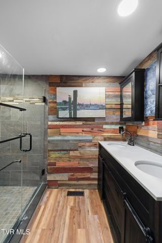 1690 Goodman Loop, Bulls Gap, TN 37711