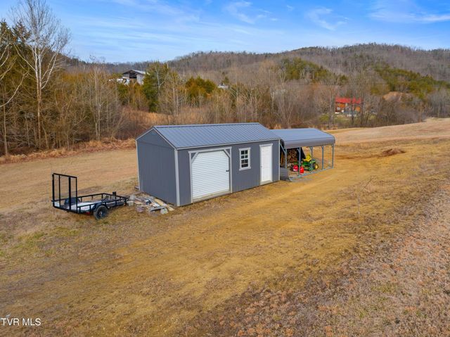 1690 Goodman Loop, Bulls Gap, TN 37711