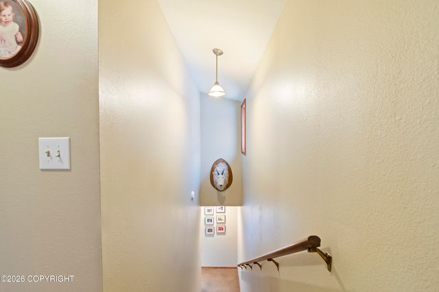 4006 Mullikin Street, Homer, AK 99603