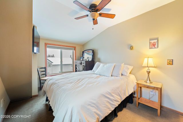 4006 Mullikin Street, Homer, AK 99603