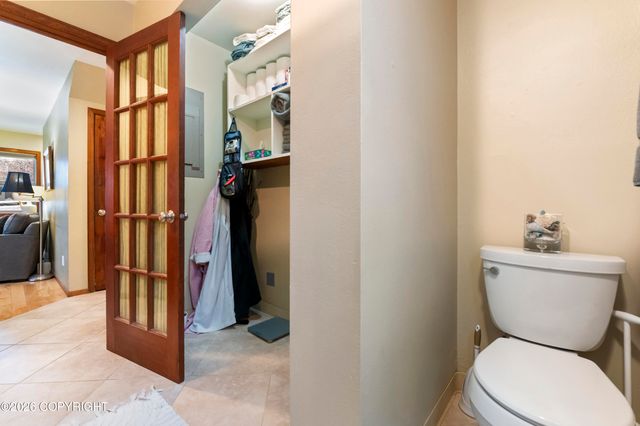 4006 Mullikin Street, Homer, AK 99603