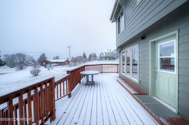 4006 Mullikin Street, Homer, AK 99603