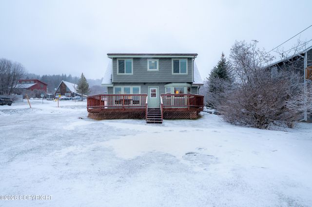 4006 Mullikin Street, Homer, AK 99603
