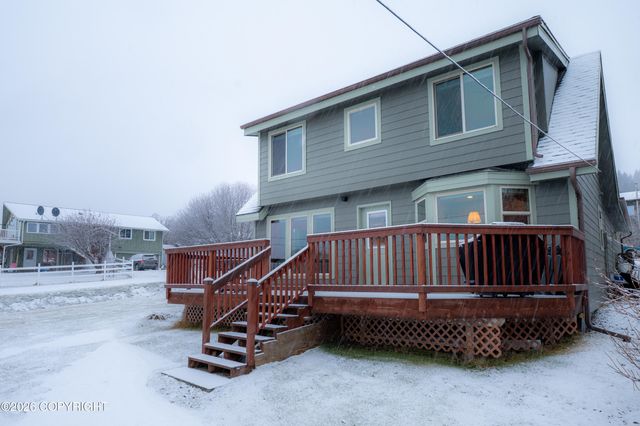 4006 Mullikin Street, Homer, AK 99603