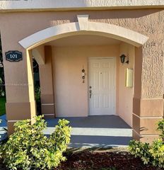 1270 SE 28th Ct 101, Homestead, FL 33035