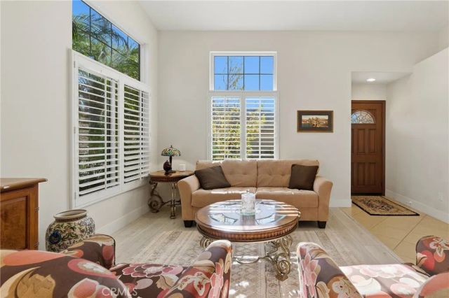 238 Twin Falls Court, Newbury Park, CA 91320
