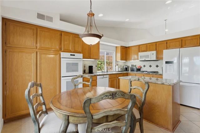 238 Twin Falls Court, Newbury Park, CA 91320